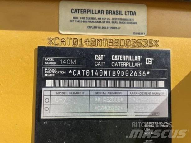 CAT 140 M 平地机/推土机