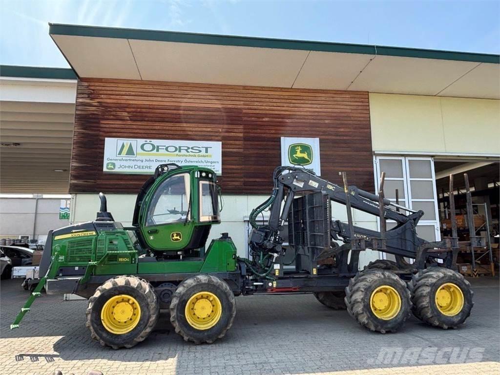 John Deere 1510 G 集运机