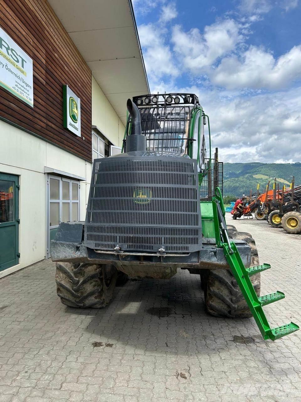 John Deere 1510 G 集运机