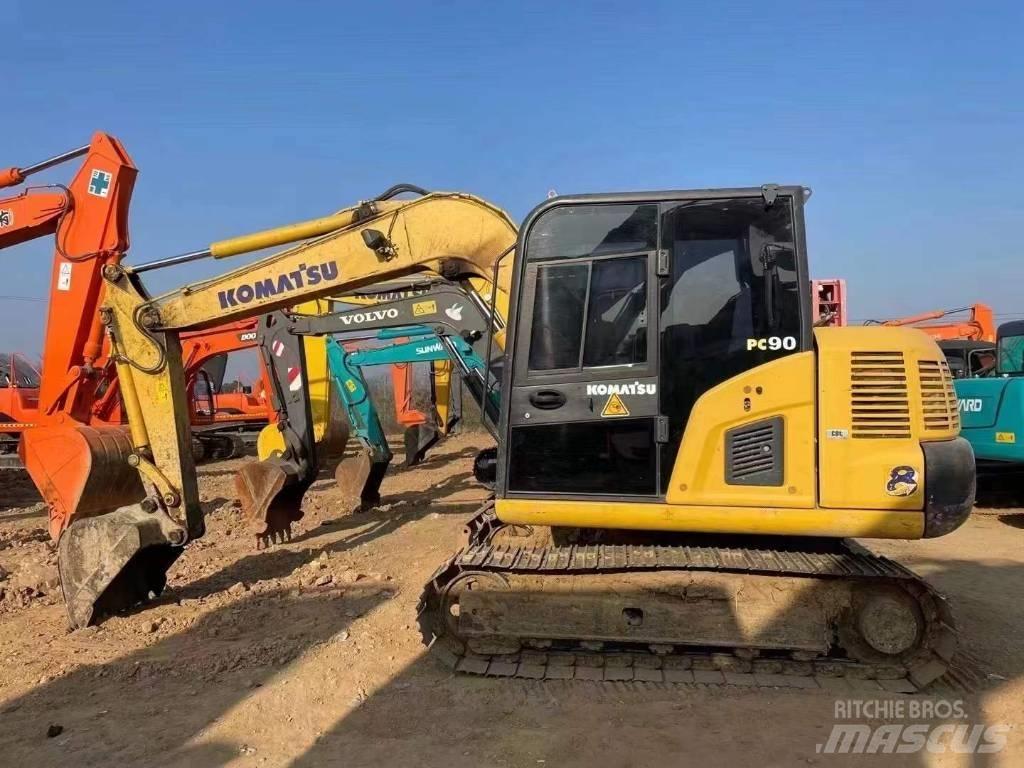 Komatsu PC 70-8 履带挖掘机