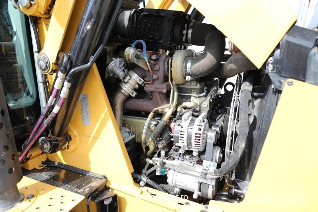 CAT 432 F2 反铲装载机