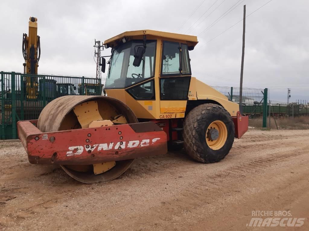 Dynapac CA 402 D 双轮压路机