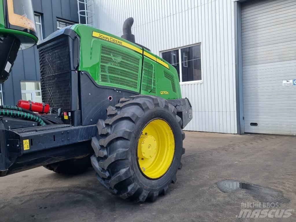 John Deere 1270 G 收割机