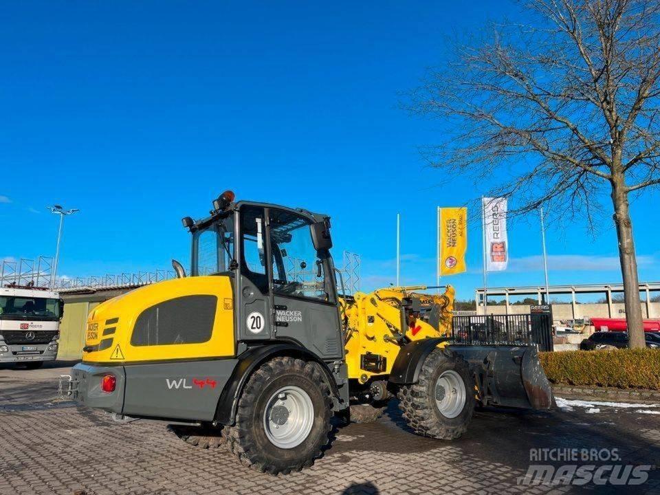Wacker Neuson WL44 轮式装载机
