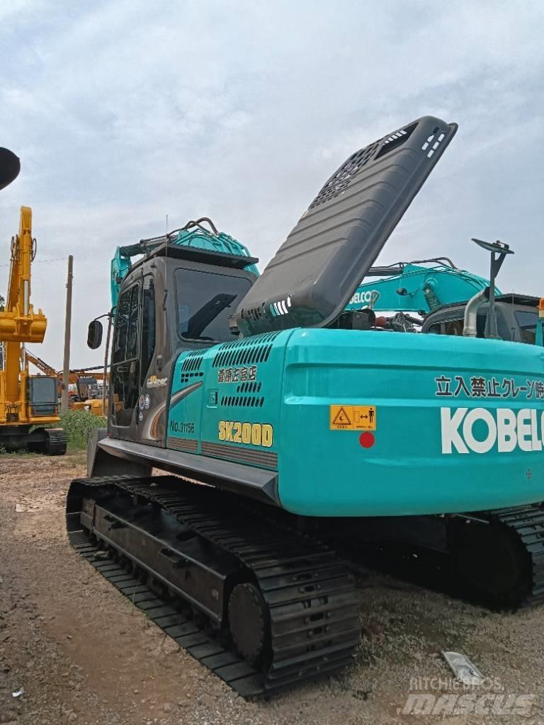 Kobelco SK 200D 中型挖掘机