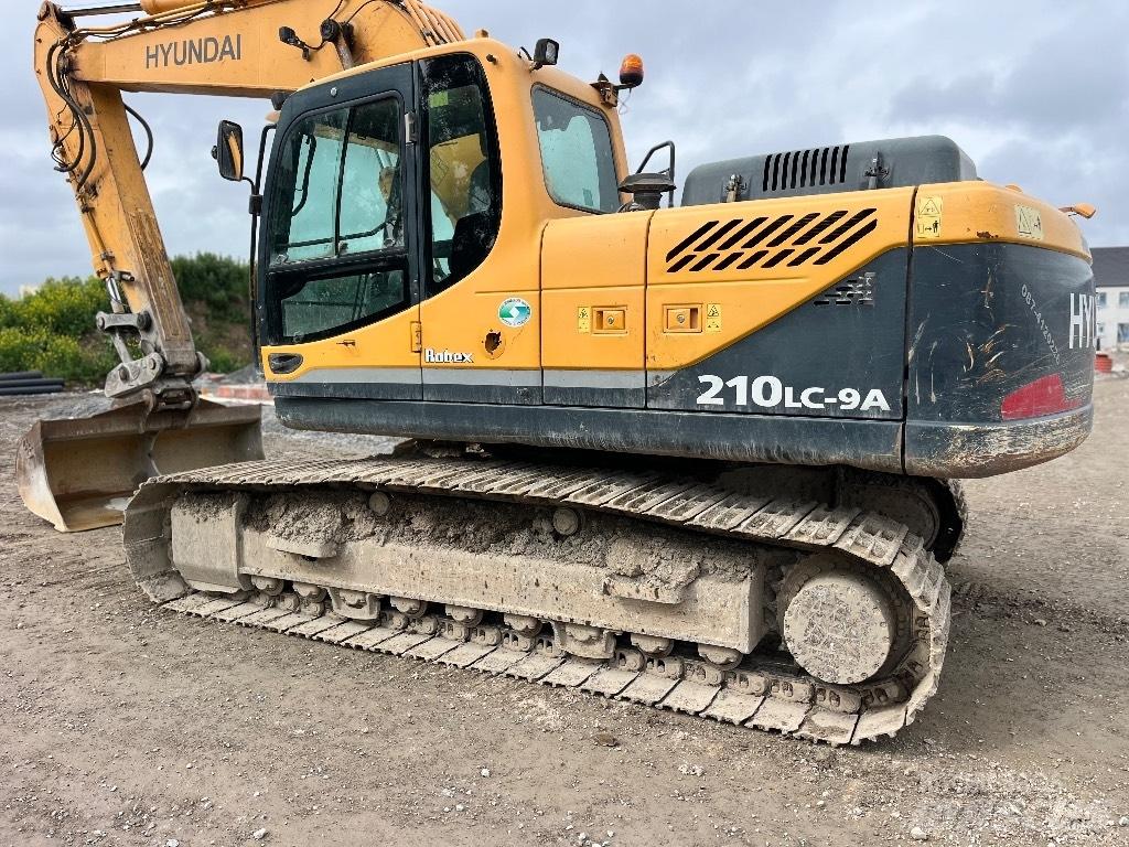 Hyundai Robex 210–9 履带挖掘机