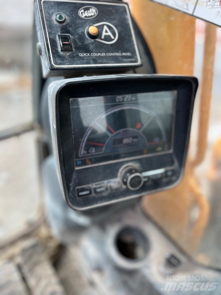 Hyundai Robex 210–9 履带挖掘机