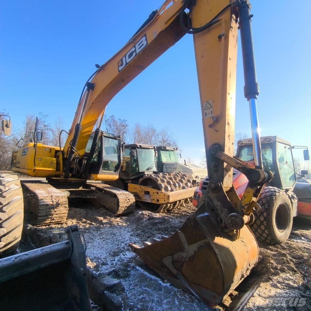 JCB JS300nc 履带挖掘机