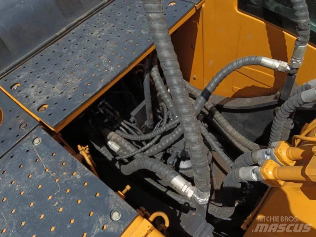CAT 308 履带挖掘机
