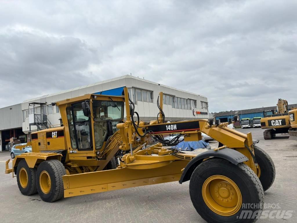 CAT 140 H 平地机/推土机