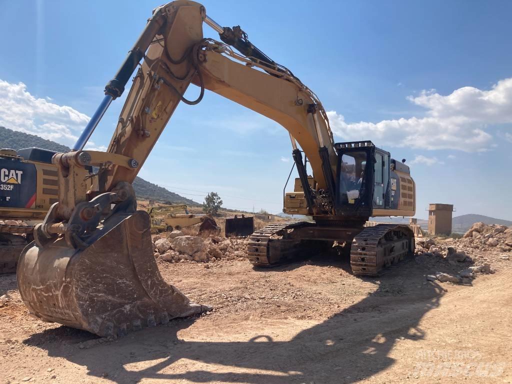 CAT 352 F 履带挖掘机
