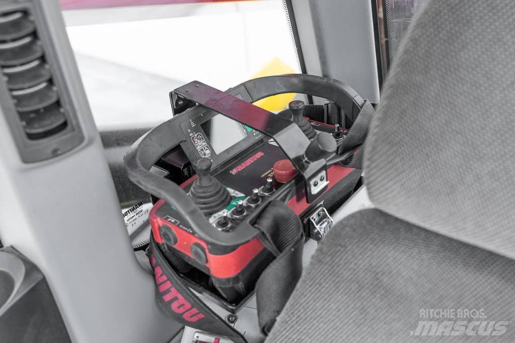 Manitou MRT 2260 伸缩臂叉装车|叉装车