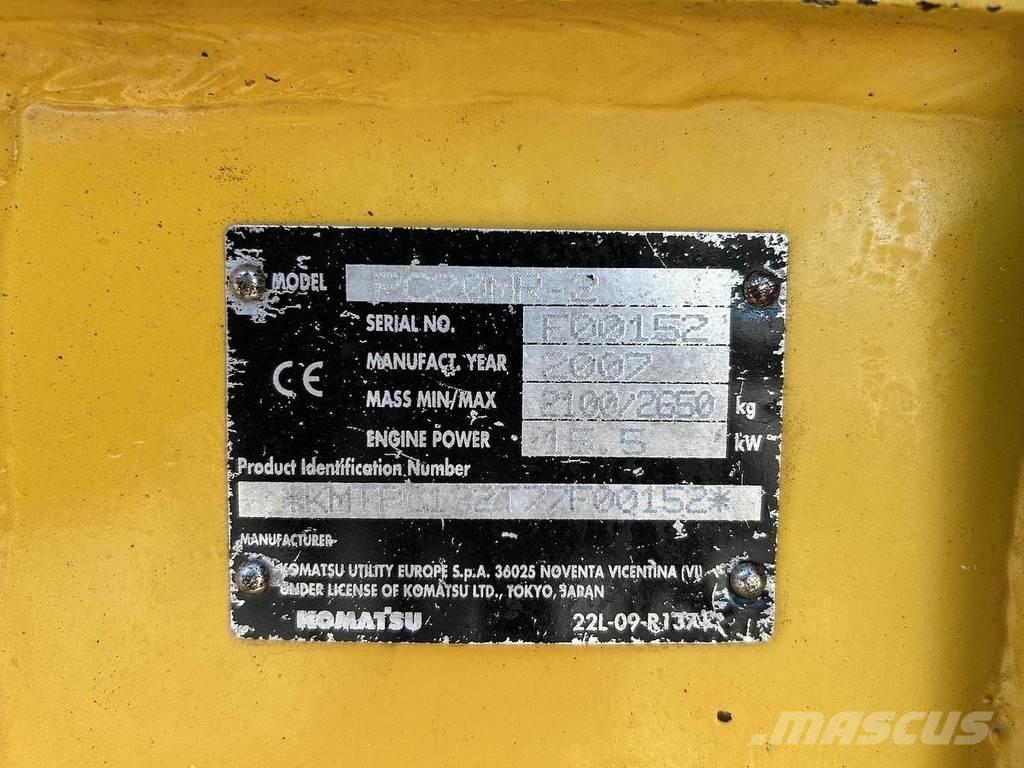 Komatsu PC20MR-2 小型挖掘机