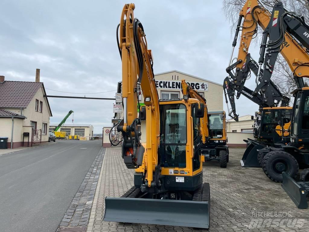 Hyundai R35Z-9A 小型挖掘机