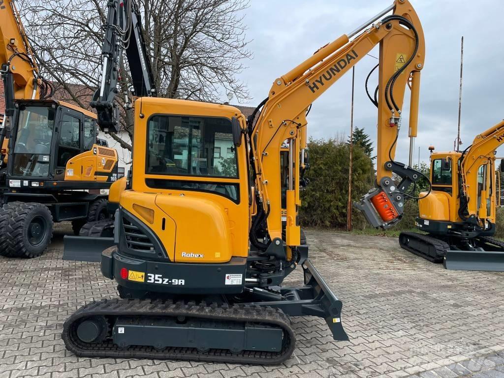 Hyundai R35Z-9A 小型挖掘机