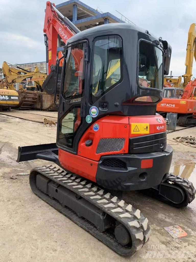 Kubota U 35-3 小型挖掘机