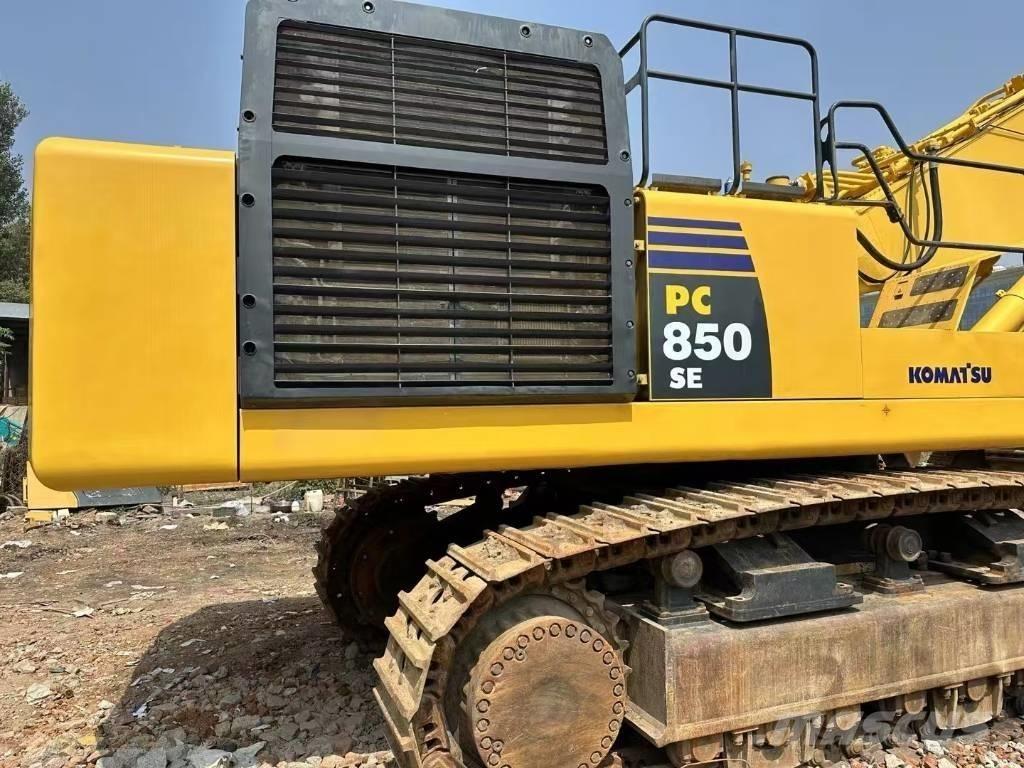 Komatsu PC 850SE 水陆两栖挖掘机