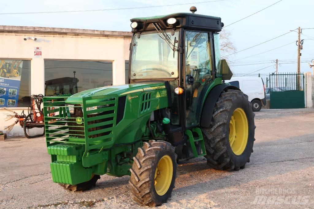 John Deere 5090 GN 拖拉机/农用车