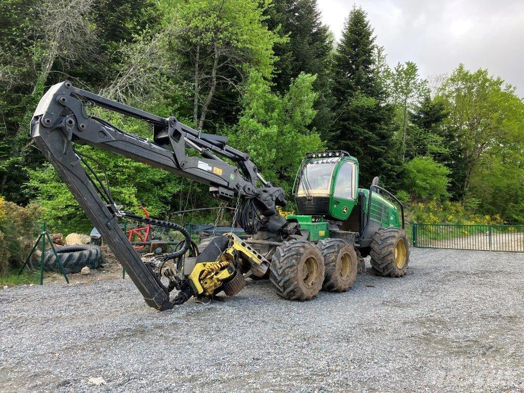 John Deere 1270G 收割机