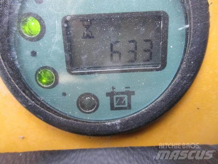 CAT NSP12K1 手推堆垛车
