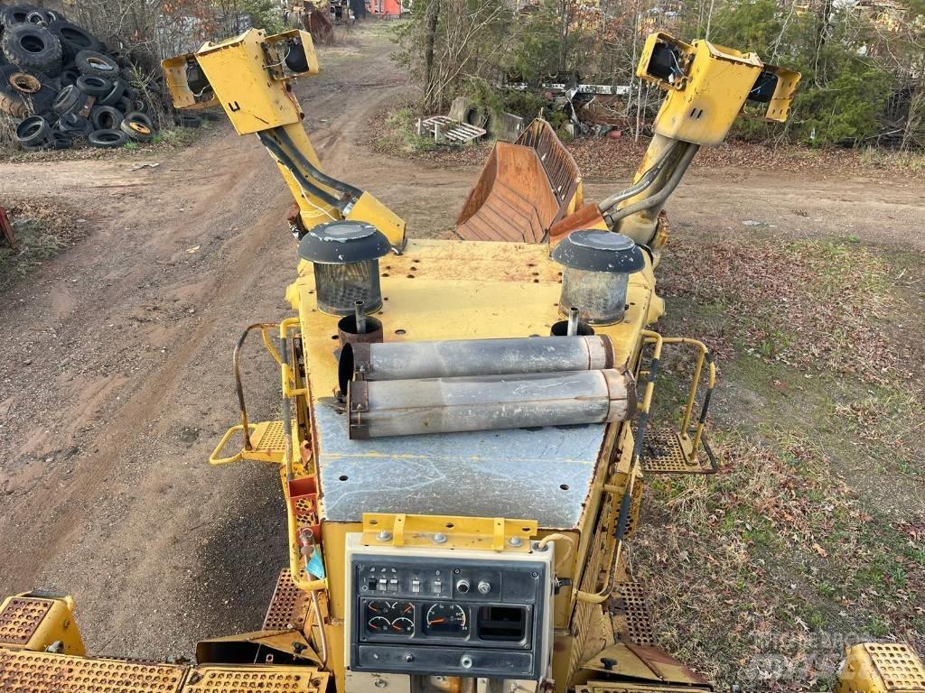 CAT D 11 R 履带式推土机