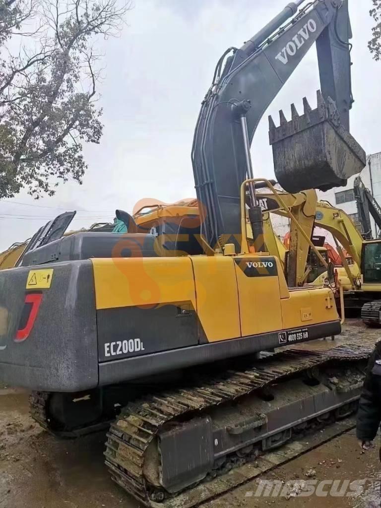 Volvo EC 200 履带挖掘机