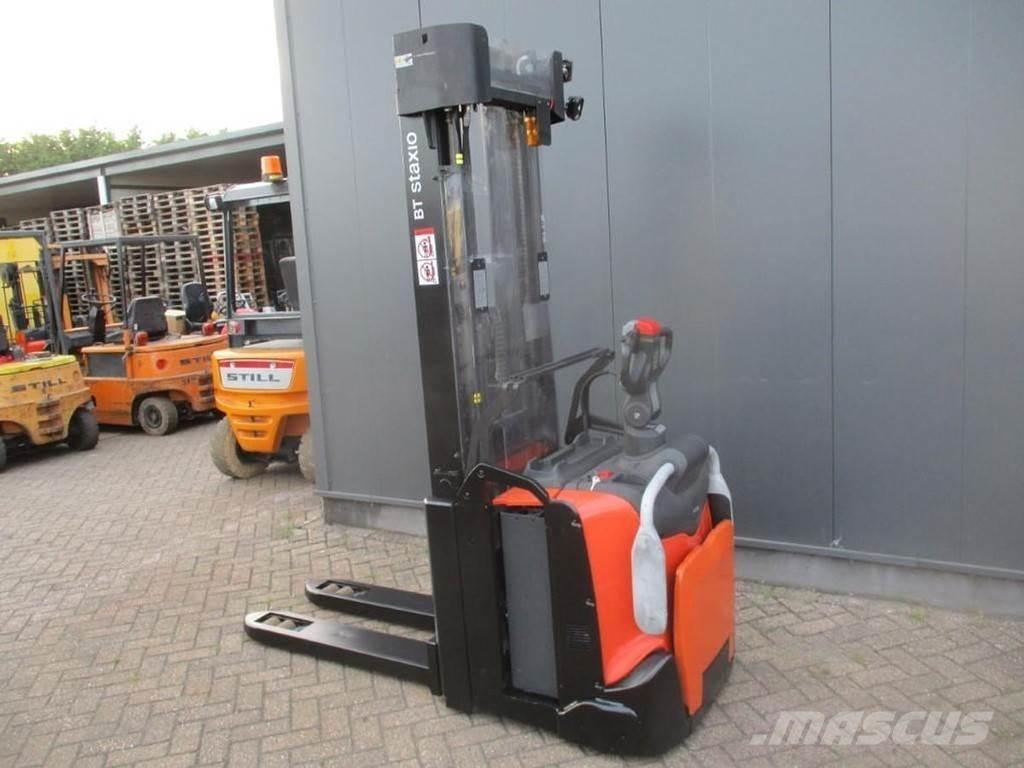 BT SPE 140L 手推堆垛车