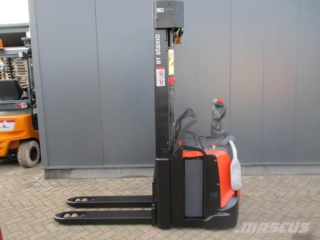 BT SPE 140L 手推堆垛车
