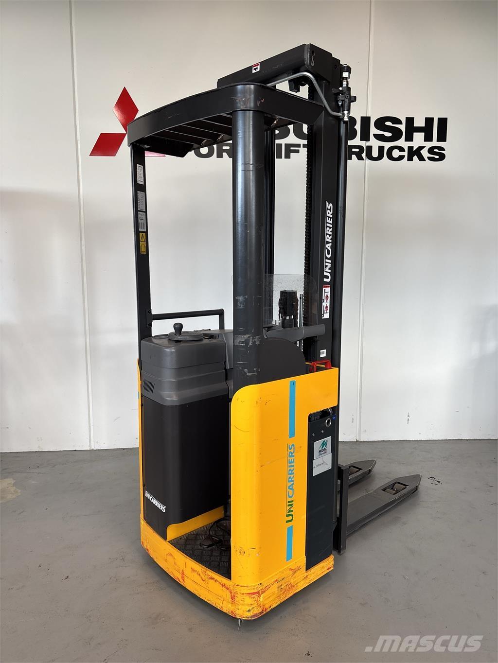 Atlet A160 行走式堆垛机