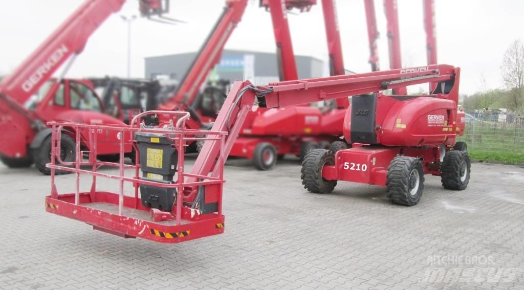 JLG 800 AJ 曲臂高空工作平台