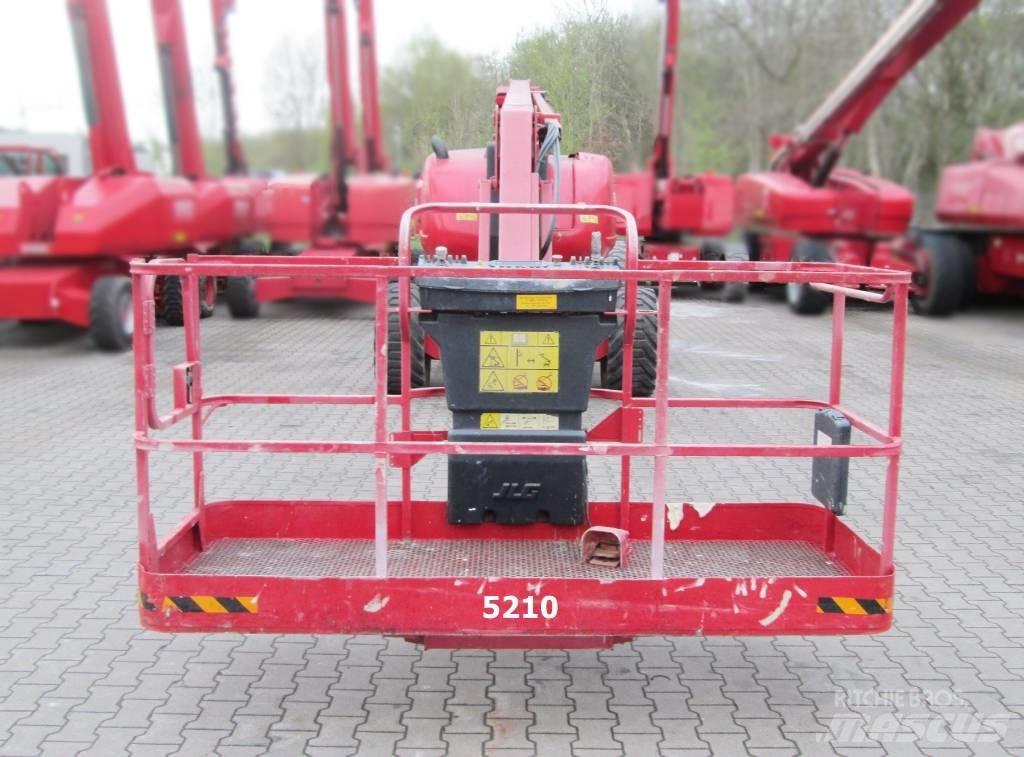 JLG 800 AJ 曲臂高空工作平台