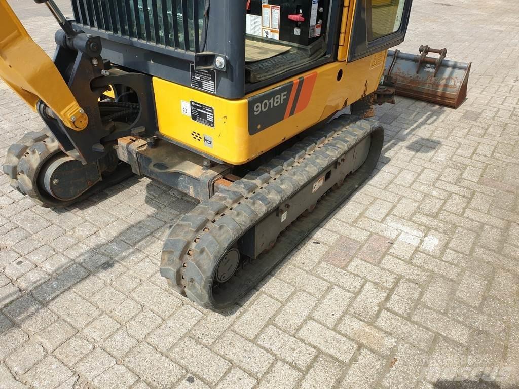 LiuGong 9018F 小型挖掘机