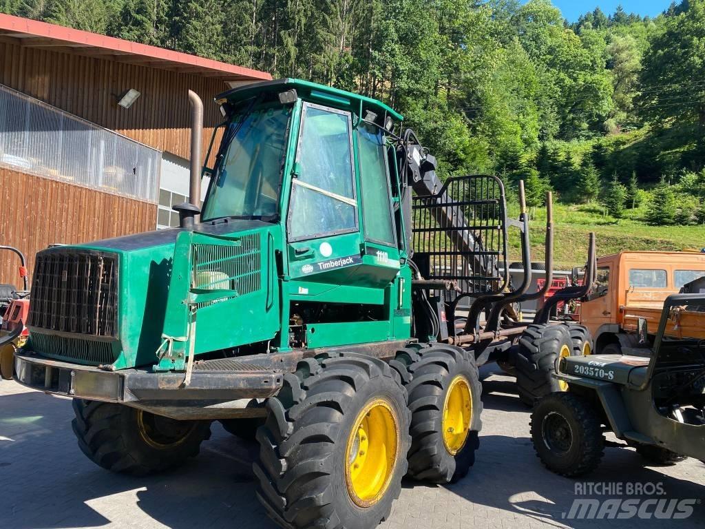 John Deere 1110 集运机