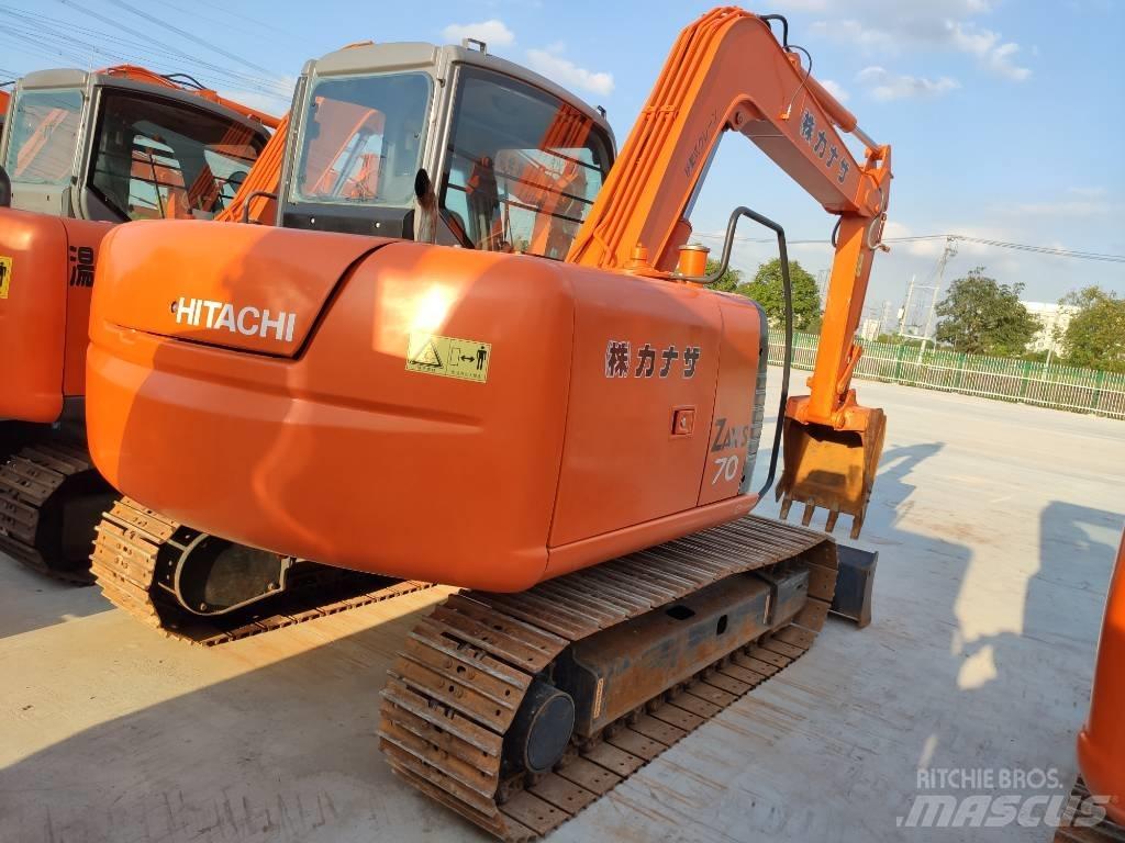 Hitachi ZX 70 LC 中型挖掘机