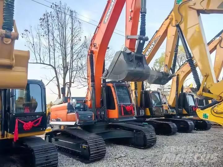 Doosan DH300 履带挖掘机