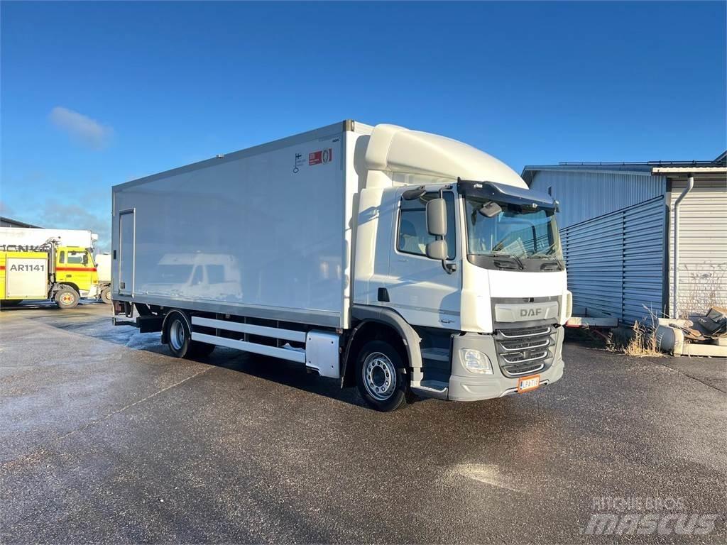 DAF CF 300 FA 4X2 厢式货车
