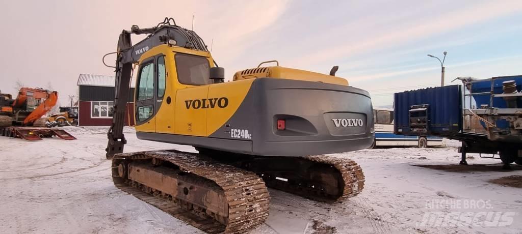 Volvo EC 240 C L 履带挖掘机