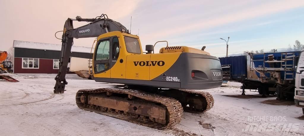 Volvo EC 240 C L 履带挖掘机