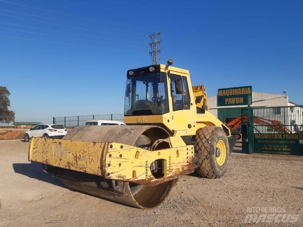 Bomag BW 216 D-4 土壤压实机