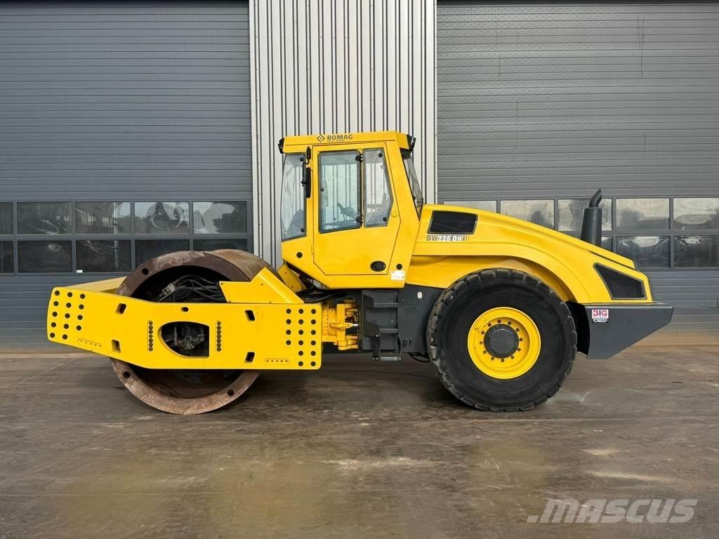 Bomag BW226 单轮压路机