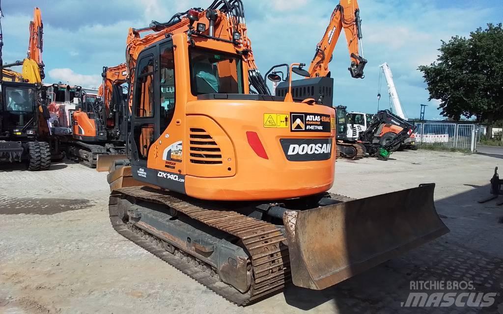 Doosan DX140LCR-5 履带挖掘机