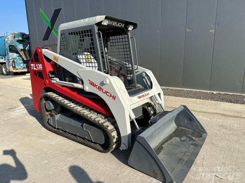 Takeuchi TL130 履带式推土机