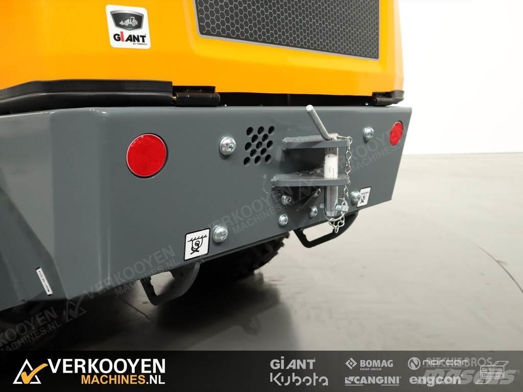 GiANT G2200E 轮式装载机