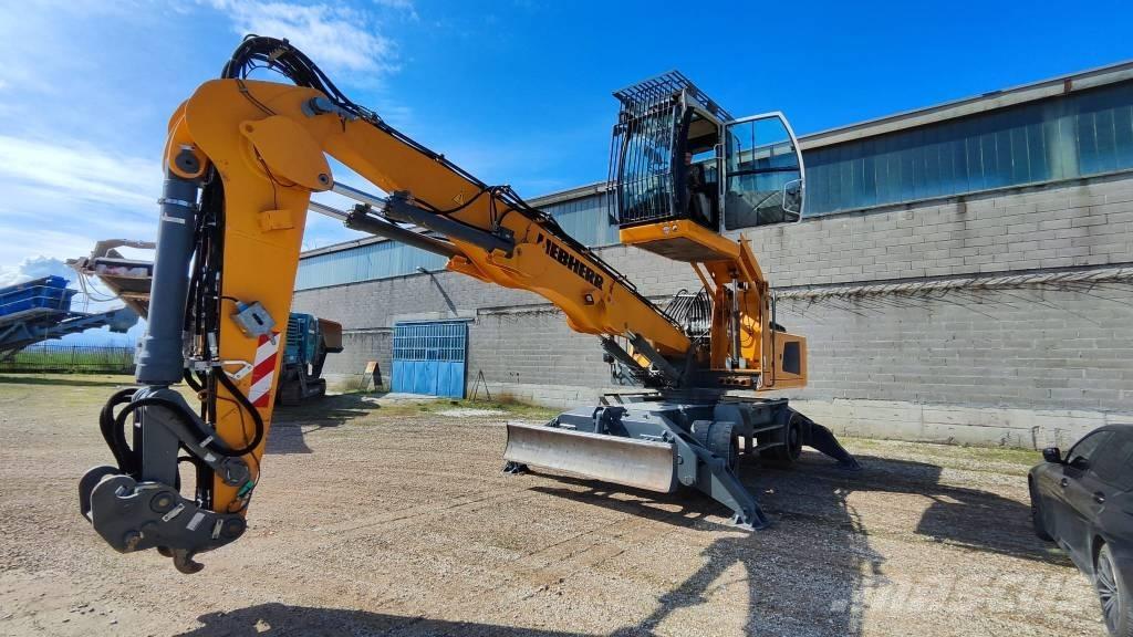 Liebherr LH 30 M 工业挖掘机