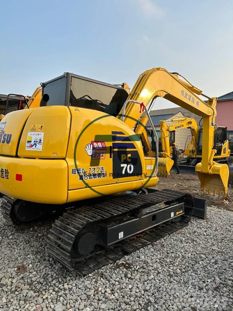 Komatsu PC 70 小型挖掘机