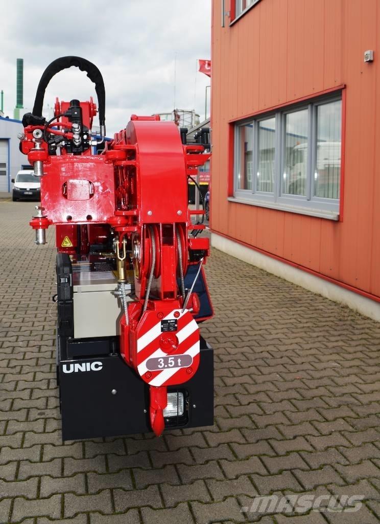 Unic B-350.2V 履带起重机