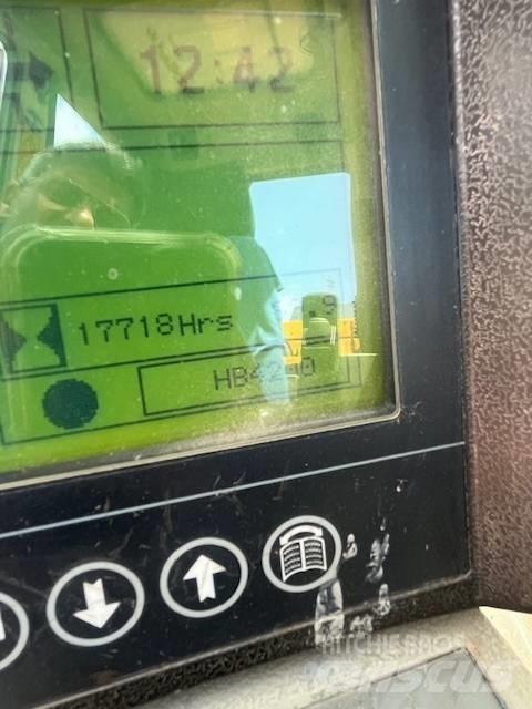 Liebherr R 954C  HD 轮式挖掘机