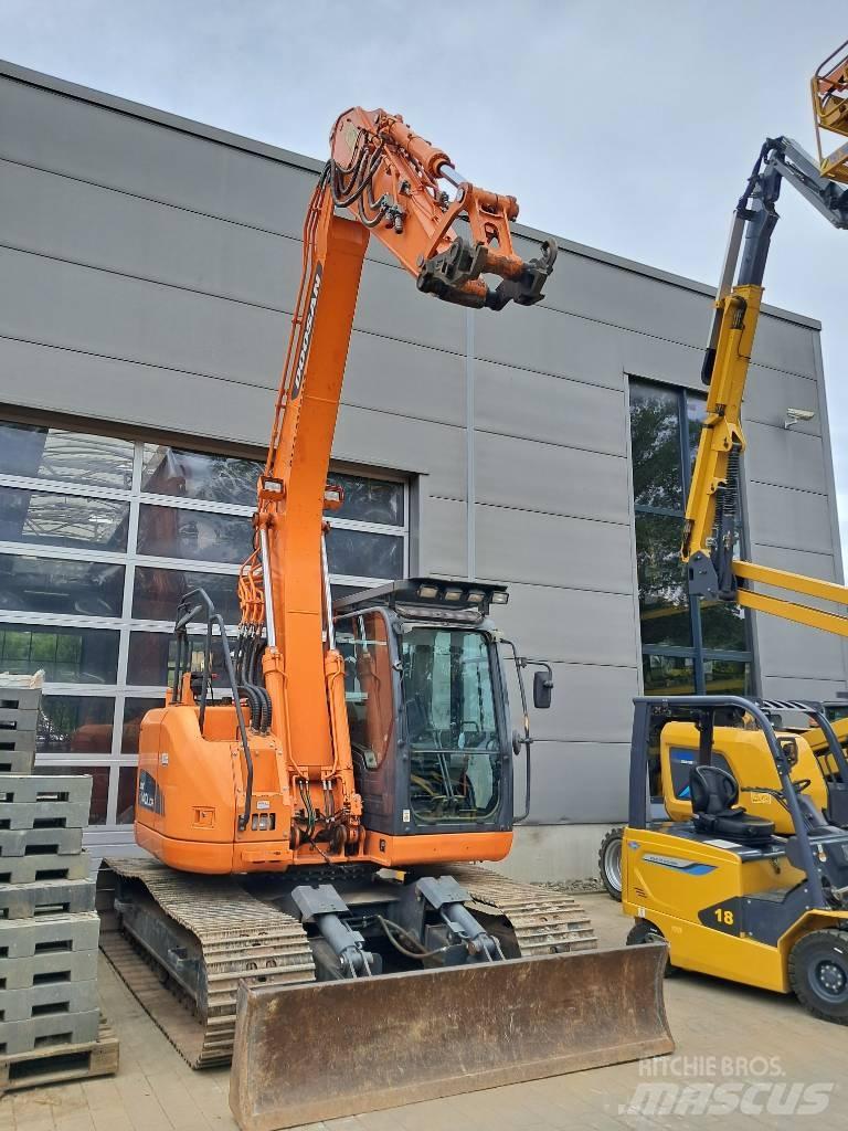 Doosan DX 140 LCR-3 履带挖掘机