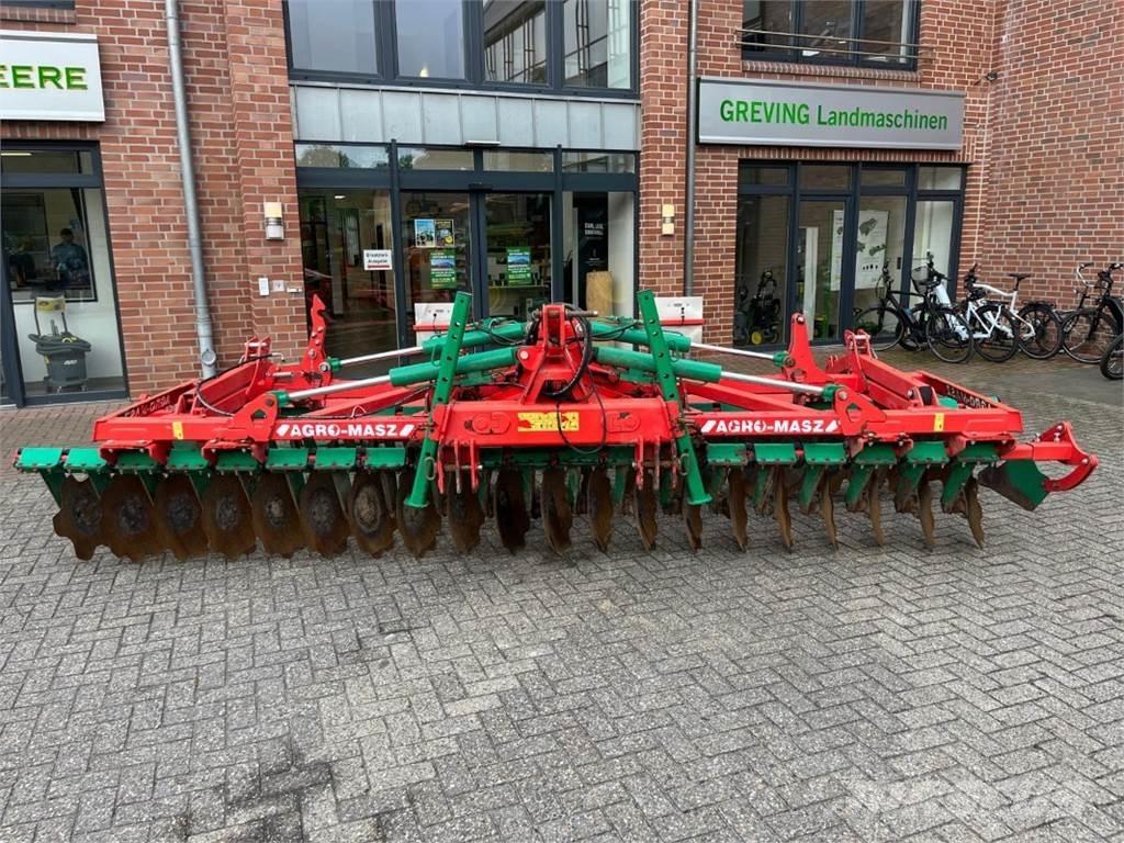 Agro-Masz BT50 圆盘耙
