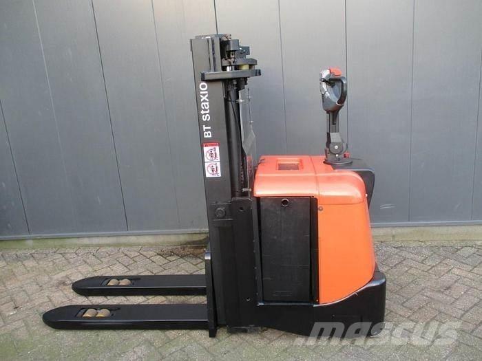 BT SPE 160L 手推堆垛车